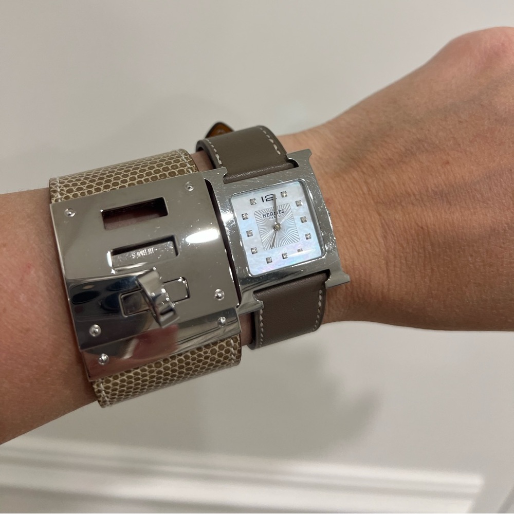 Hermes lizard Kelly dog bracelet, colour fecile. Rare piece. Retail $1,300+